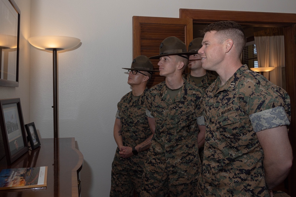 Support Battalion tours CGs House