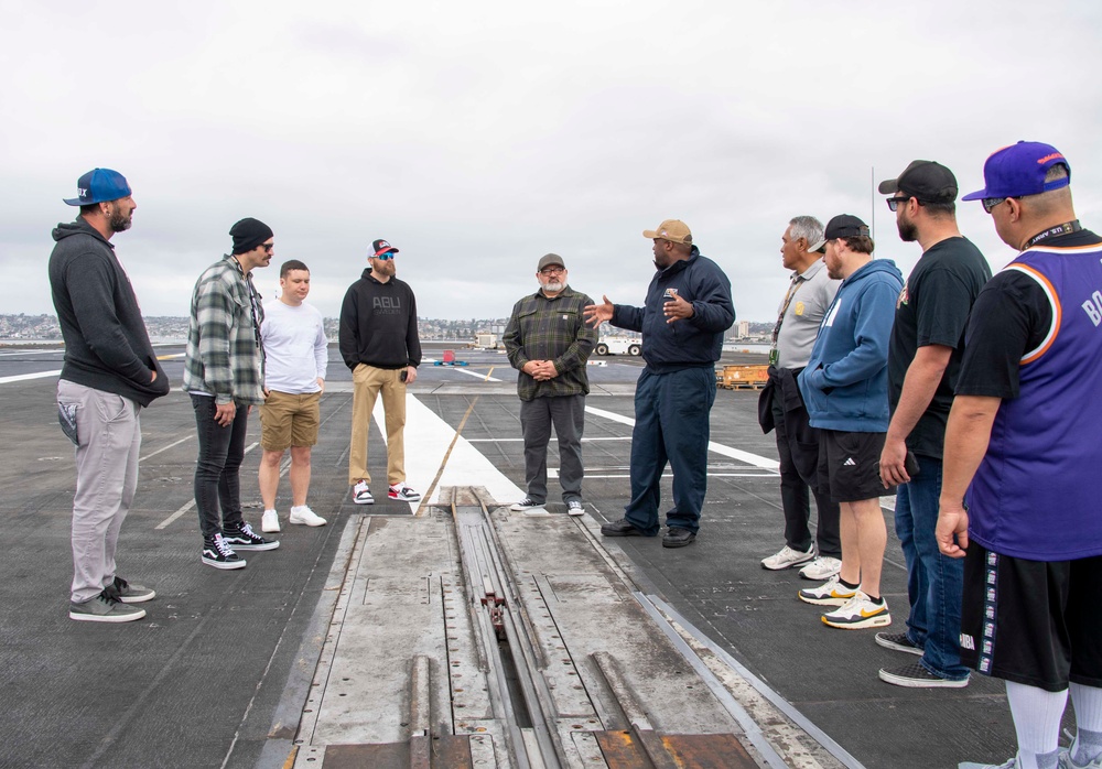 Aspire Center Veterans Tour USS Carl Vinson (CVN 70)