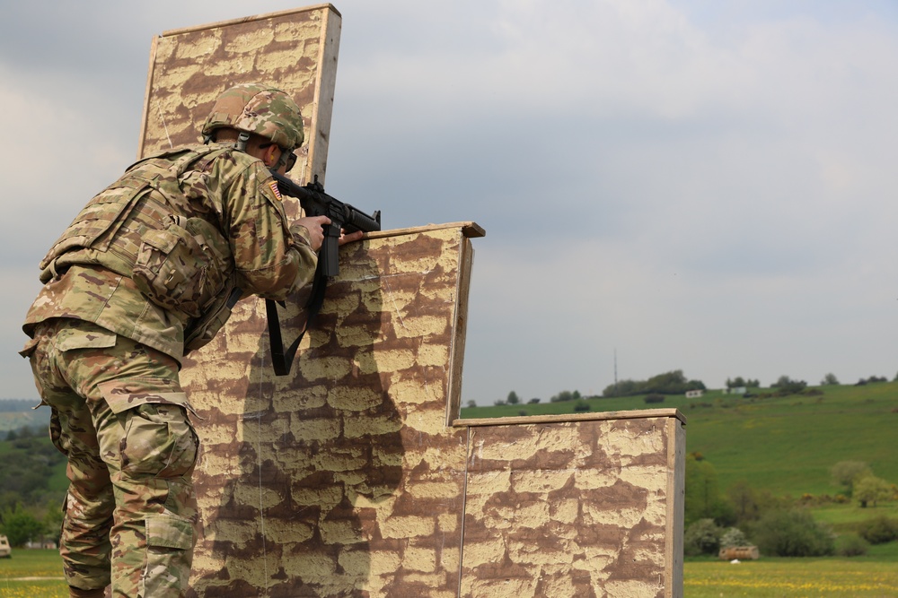 7th MSC Promotes Readiness through Weapons Qualification