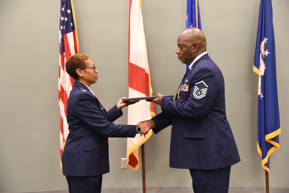 FINANCE SUPERINTENDENT RETIRES FROM 117TH ARW