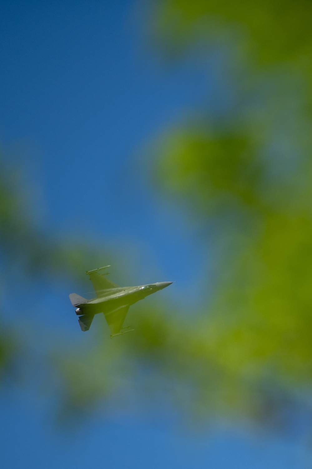 F-16 Fighting Falcon performs sortie