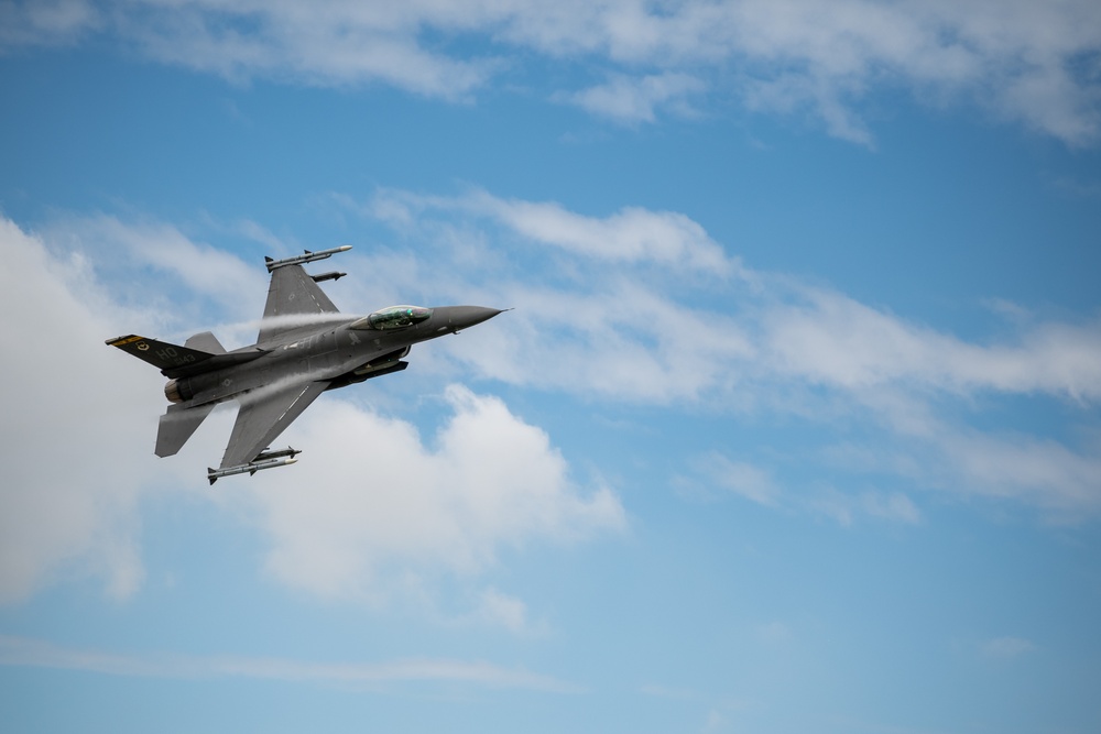 F-16 Fighting Falcon performs sortie