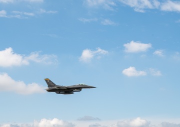 F-16 Fighting Falcon performs sortie