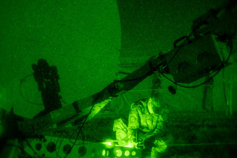 Pacific Reign night operations