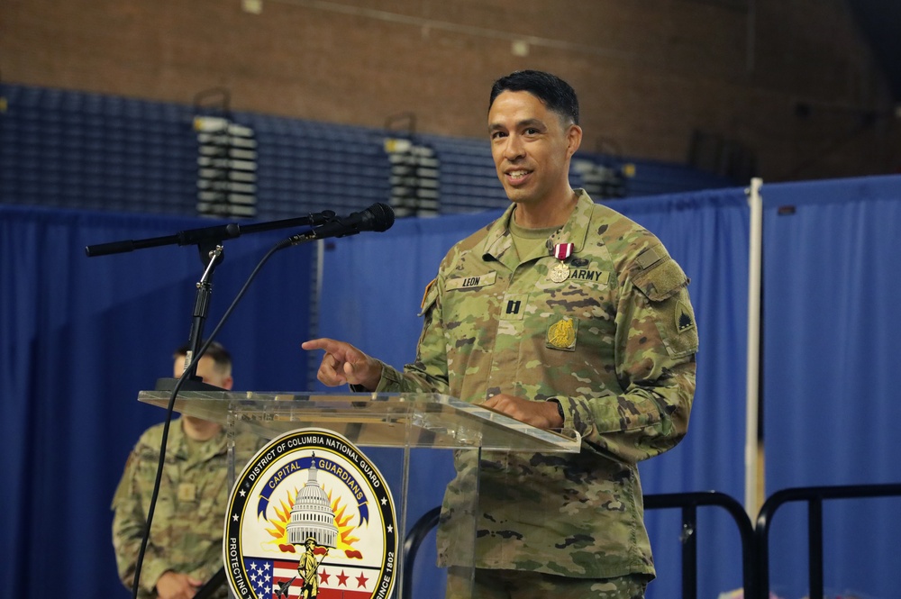 74th Troop Command HHC Recognizes Change in Leadership