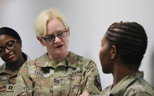 Director of the Office of the Joint Surgeon General, U.S. National Guard Bureau visits the DC Army National Guard Medical Detachment