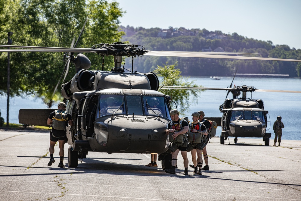 5TH RTB AIRBORNE WATER OPERATION