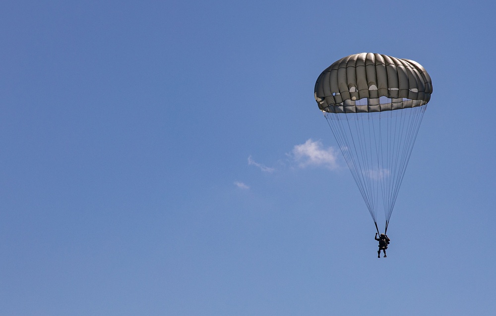 5TH RTB AIRBORNE WATER OPERATION