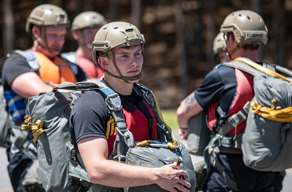 5TH RTB AIRBORNE WATER OPERATION