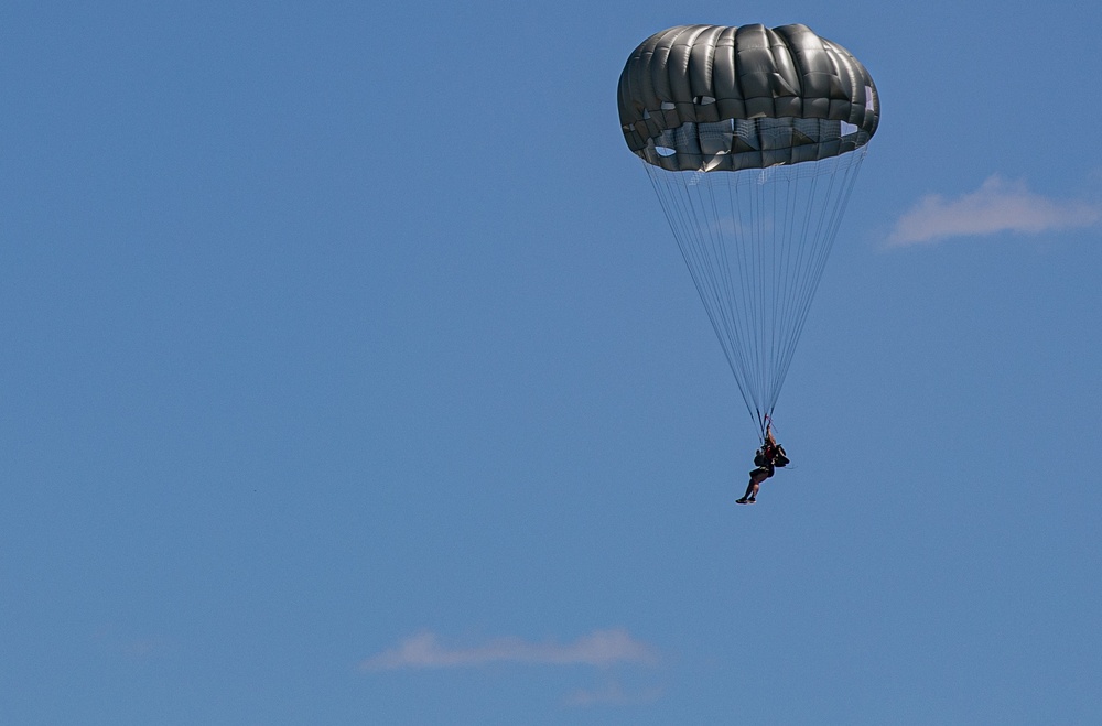 5TH RTB AIRBORNE WATER OPERATION