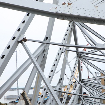 Unified Command continues debris and wreckage removal of Key Bridge