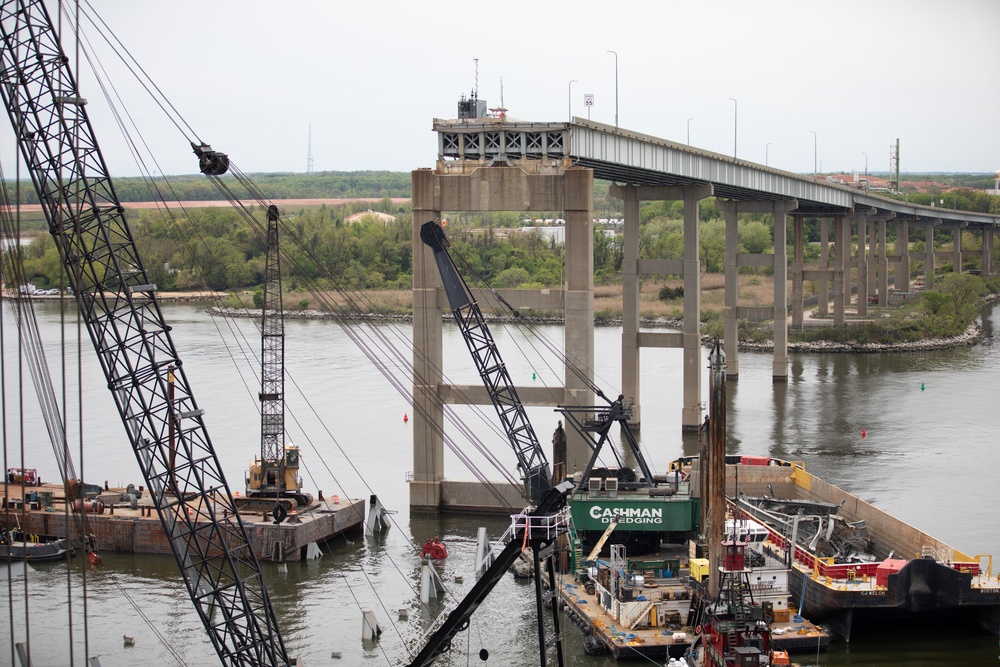 Unified Command continues debris and wreckage removal of Key Bridge