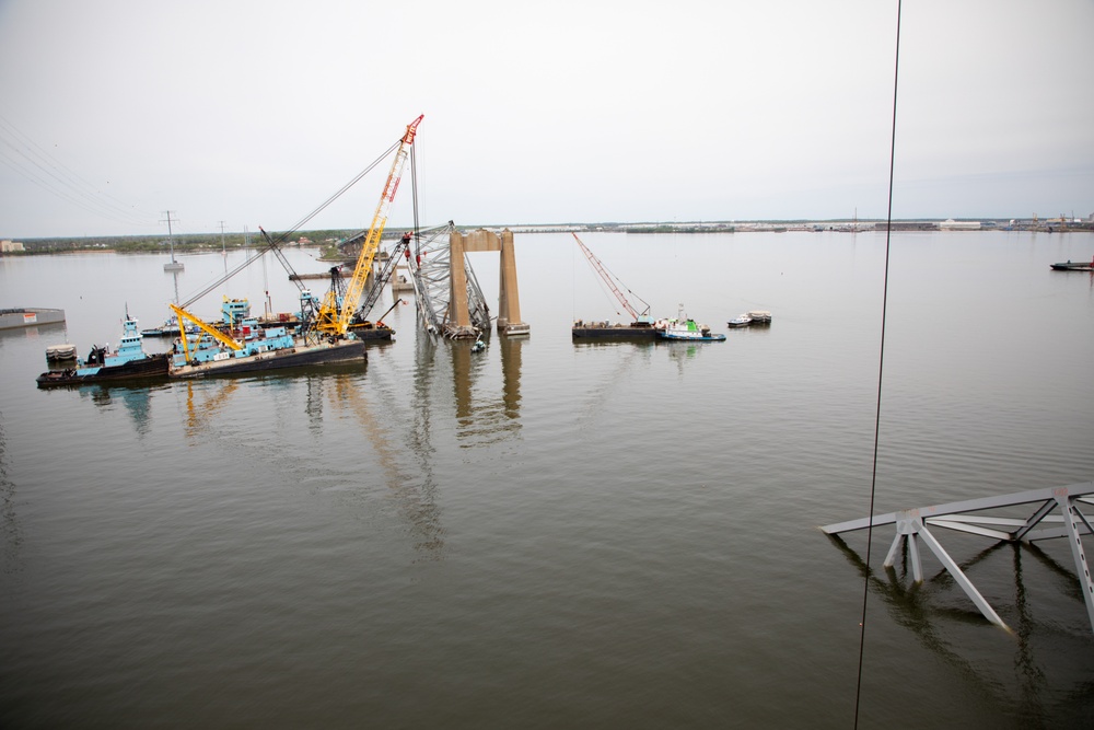 Unified Command continues debris and wreckage removal of Key Bridge