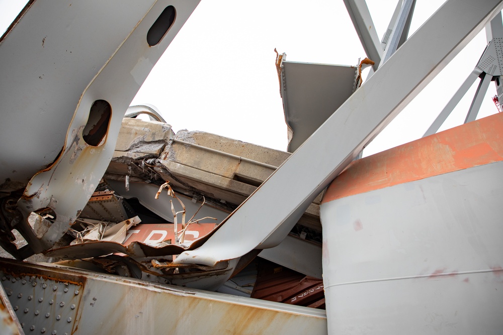 Unified Command continues debris and wreckage removal of Key Bridge