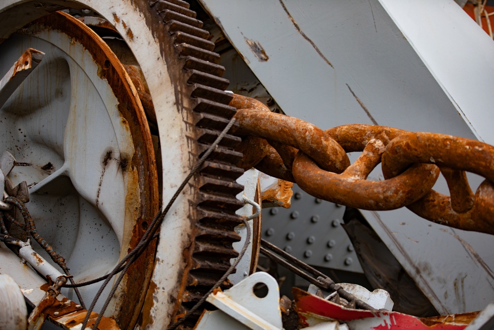 Unified Command continues debris and wreckage removal of Key Bridge