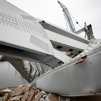 Unified Command continues debris and wreckage removal of Key Bridge