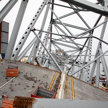 Unified Command continues debris and wreckage removal of Key Bridge