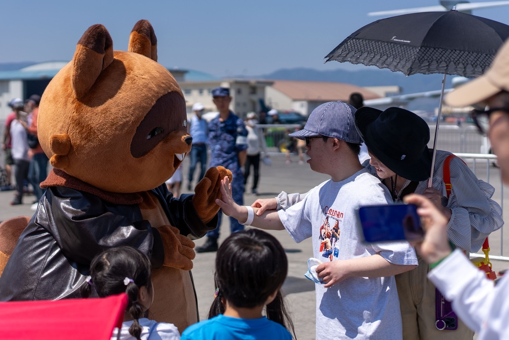 Marine Corps Air Station Iwakuni hosts the first Family/Inclusive Day