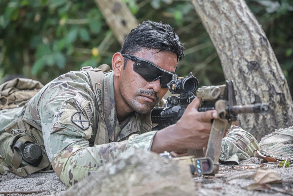 Balikatan 24: 2nd Battalion, 27th Infantry Regiment, 3rd Infantry Brigade Combat Team, 25th Infantry Division conducts reconnaissance operations with 1st Battalion, The Royal Australian Regiment