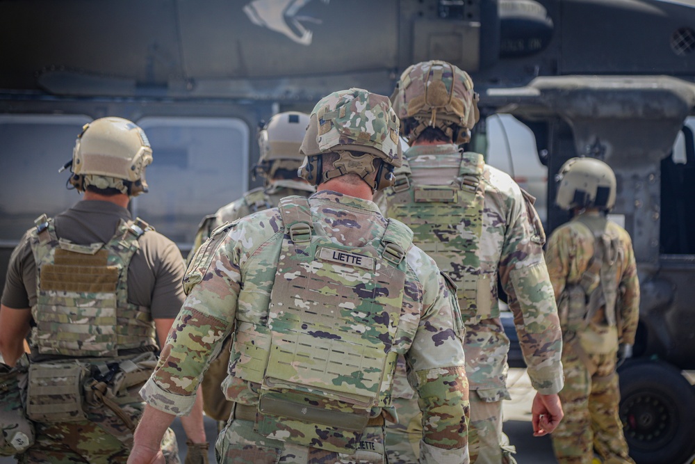 82nd CAB Air Assault Training