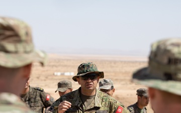 US joint service members coordinate with Tunisian forces during live-fire drills in Ben Ghilouf