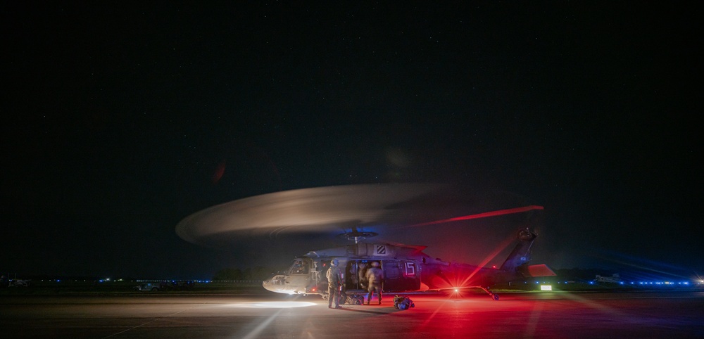 Soldiers with 1-32 IN, 1st BCT, 10th MTN DIV (LI)  conduct a night air assault mission at JRTC