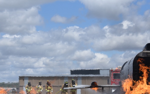 ARFF fire training