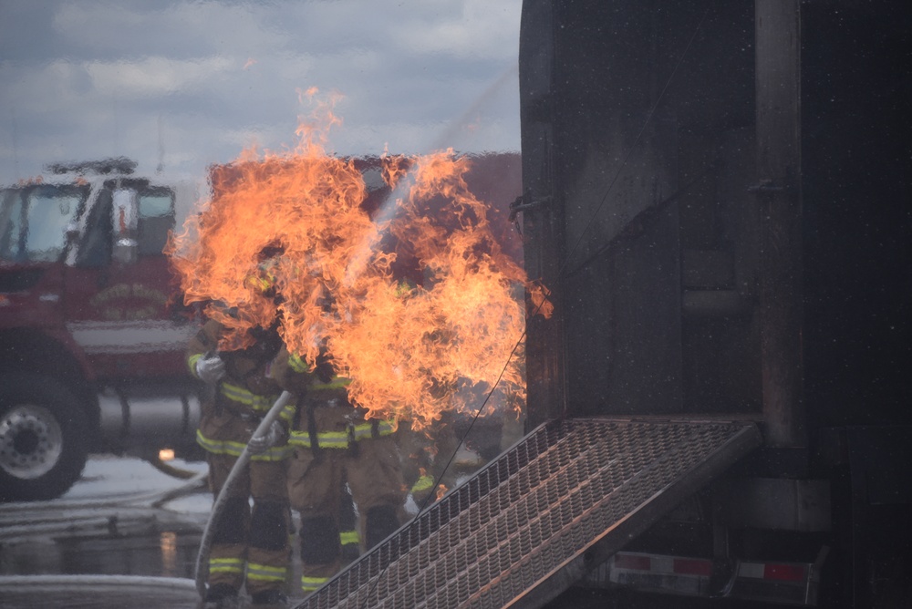 ARFF firefighter training