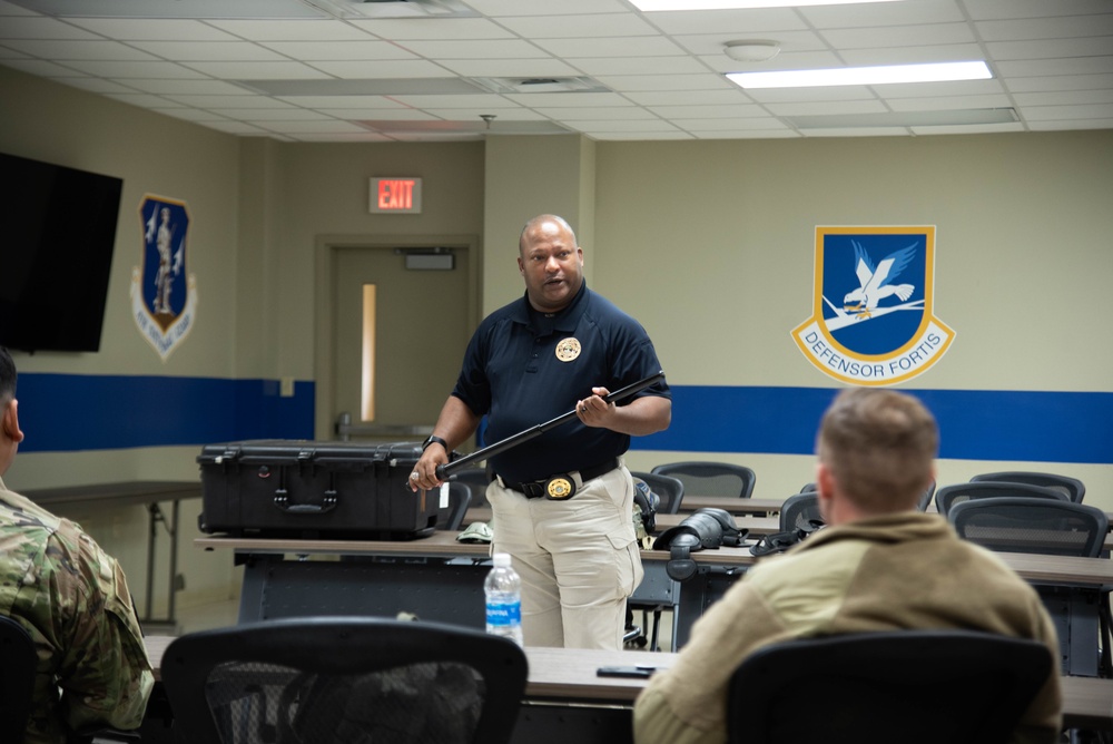 134th Security Forces Squadron trains with Knox County Sheriff's Department