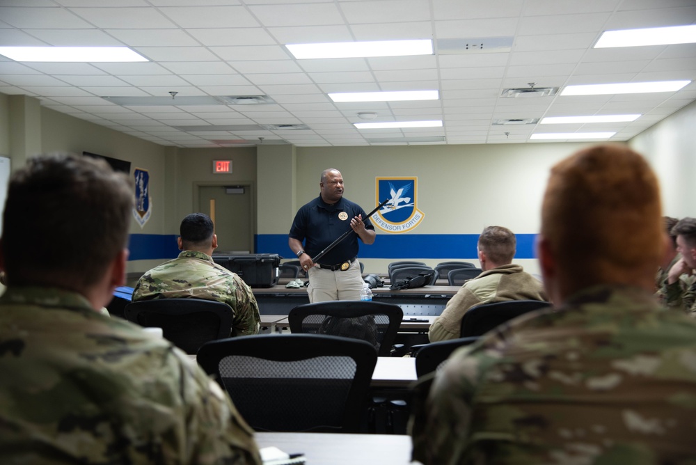 134th Security Forces Squadron trains with Knox County Sheriff's Department