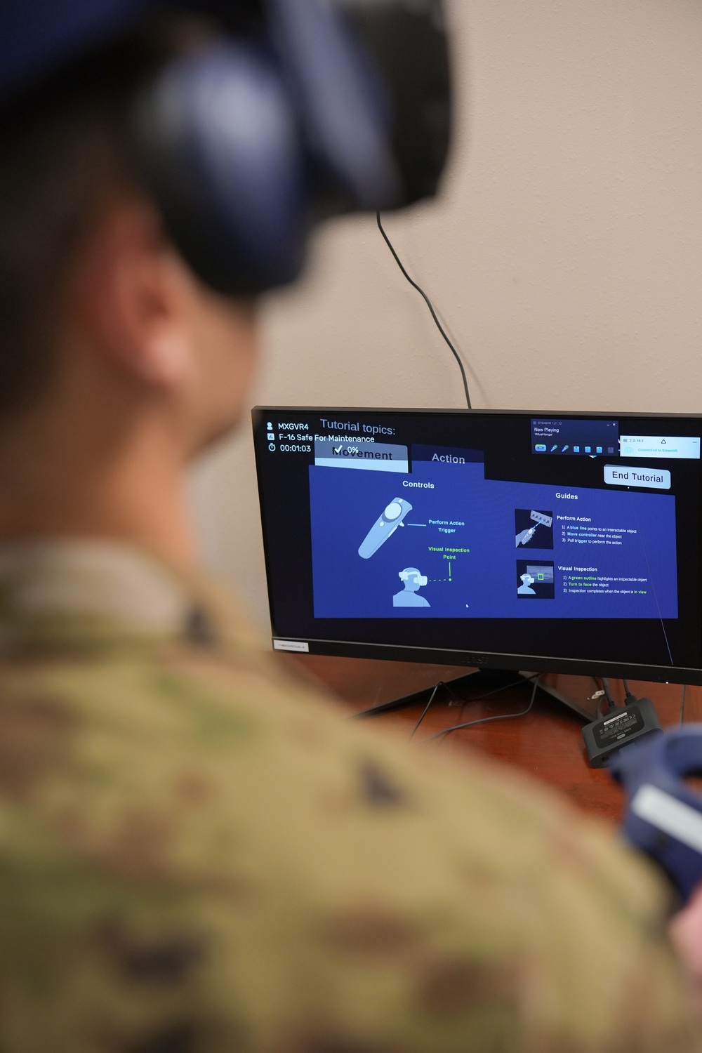 114th Maintainers Embrace Virtual Reality