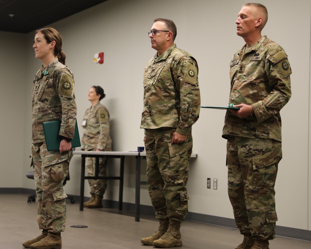 DVIDS - Images - 35th Division Artillery Soldiers Recognized [Image 8 ...