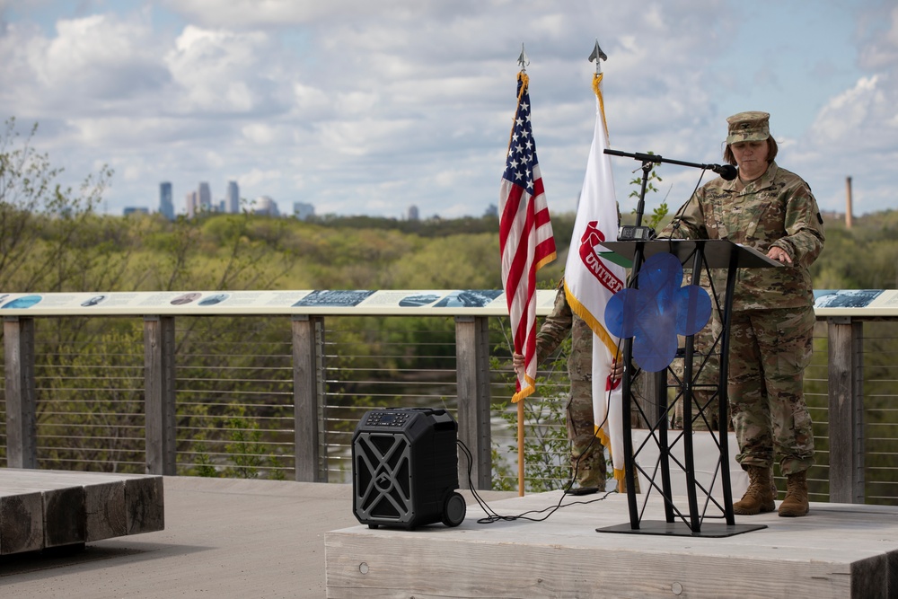 The Soldiers of the 364th Theater Public Affairs Support Element welcome their new commander.