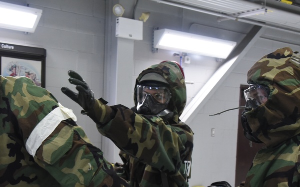 Monk directs Airmen in the CCA line