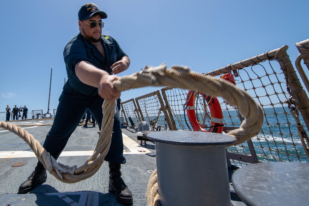 USS Porter pulls into Mayport