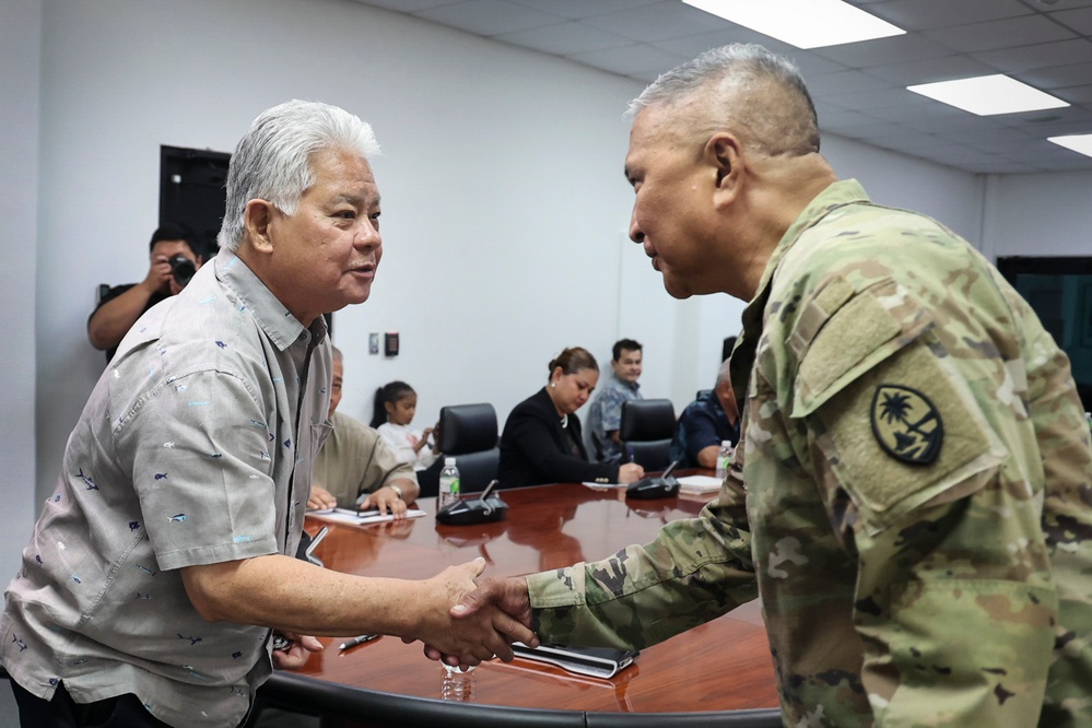 Guam Guard meets with CNMI Governor