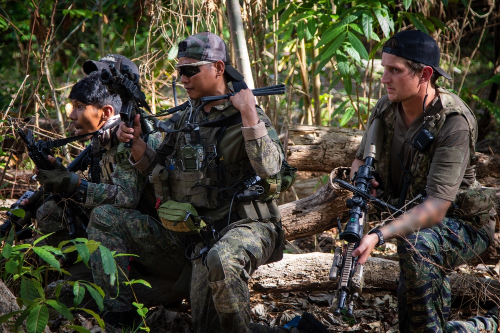 DVIDS - Images - Balikatan 24: SOCOM AFP, 1SFG(A) conduct Joint Combat ...