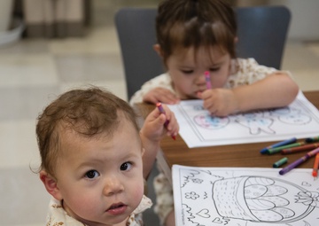 Camp Hansen USO Easter Egg Hunts / ハンセンUSOでイースター・エッグ・ハンティング