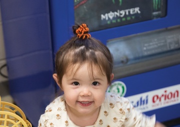 Camp Hansen USO Easter Egg Hunts / ハンセンUSOでイースター・エッグ・ハンティング