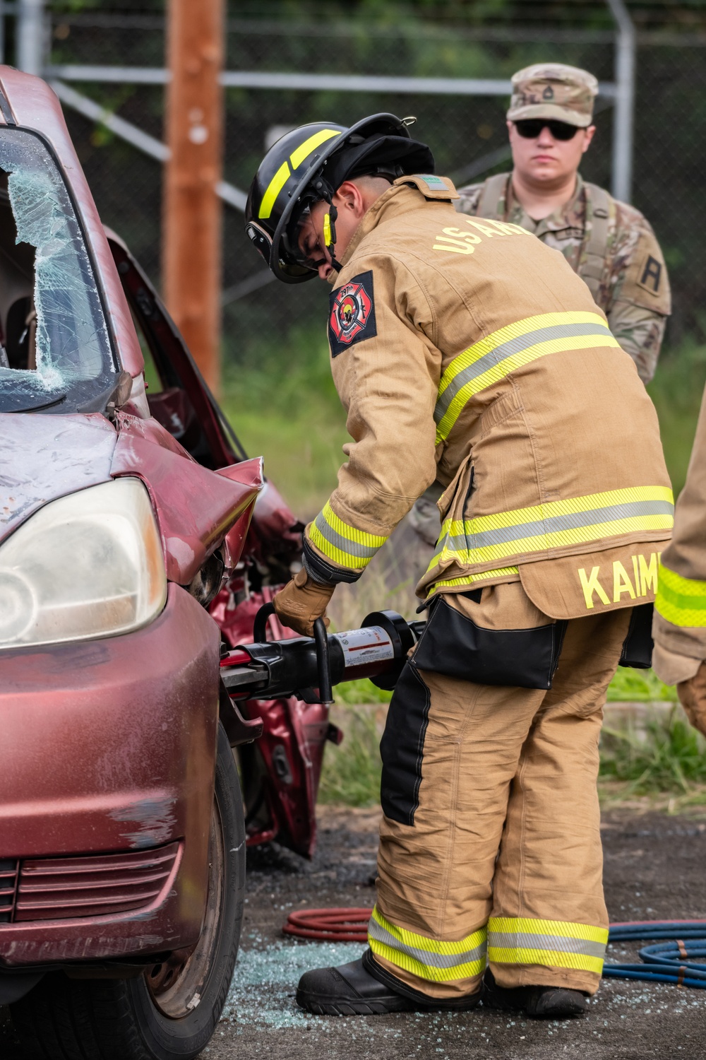 Hawaii’s 297th Engineer Detachment Firefighting Team Conduct Mission Essential Training with Joint Base Lewis-McChord Observer Coach Trainer