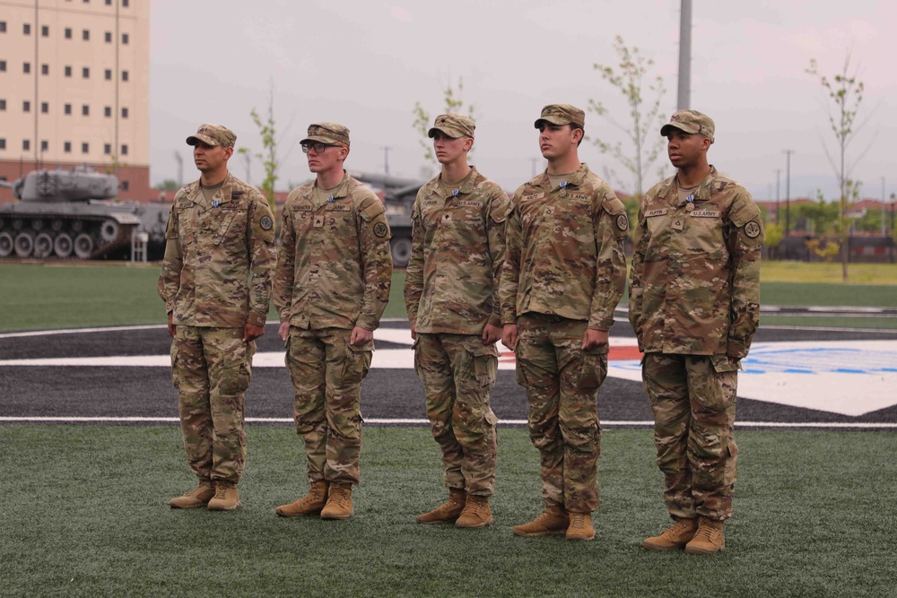 Soldiers receive awards for 2ID Best Squad Competition