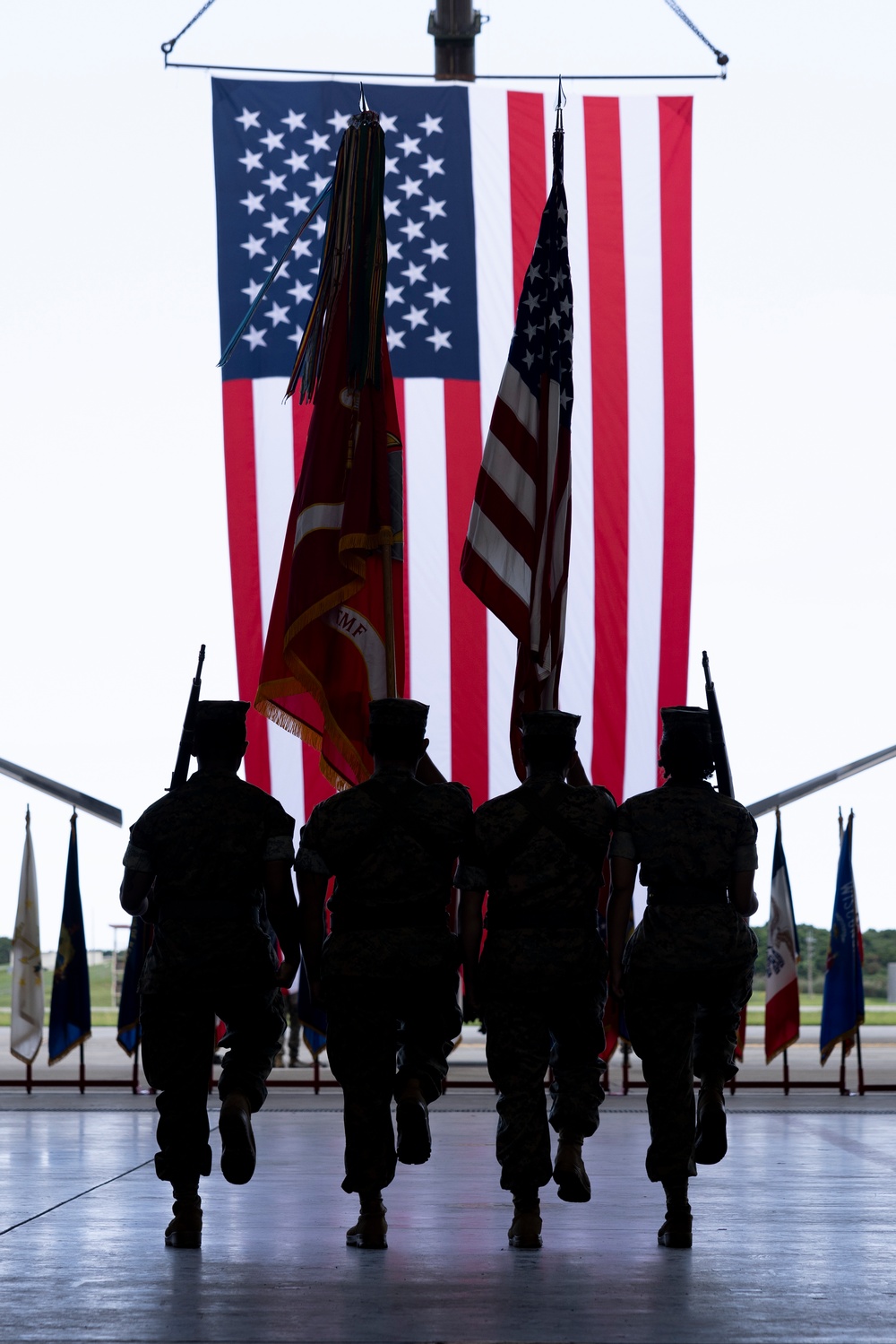 VMM-265 holds change of command ceremony