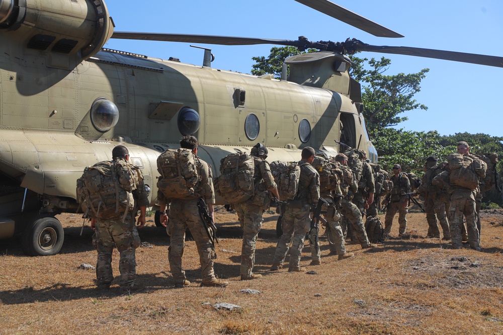 Balikatan 24: 2nd Battalion, 27th Infantry Regiment, 3rd Infantry Brigade Combat Team, 25th Infantry Division conducts air assault onto Batan