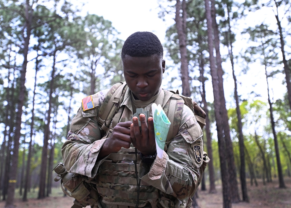 DVIDS - Images - USAJFKSWCS Best Warrior Competition [Image 16 Of 58]