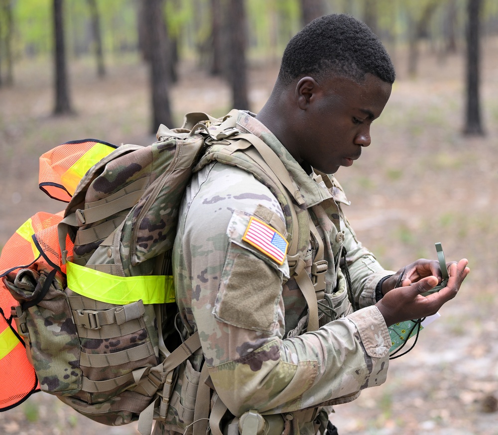 DVIDS - Images - USAJFKSWCS Best Warrior Competition [Image 24 Of 58]