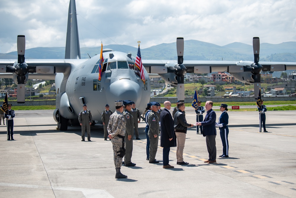 Kentucky's State partner Ecuador receives C-130H aircraft