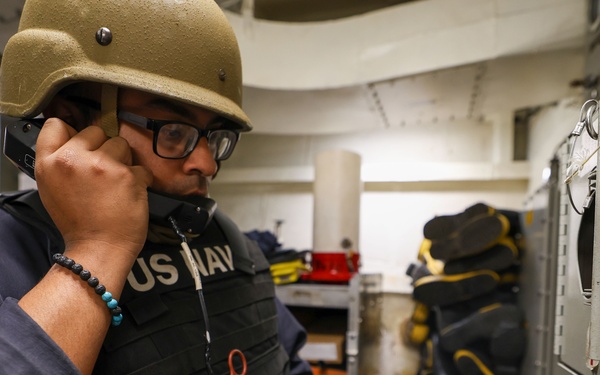 USS Roosevelt (DDG 80) Anti-Terrorism Drills