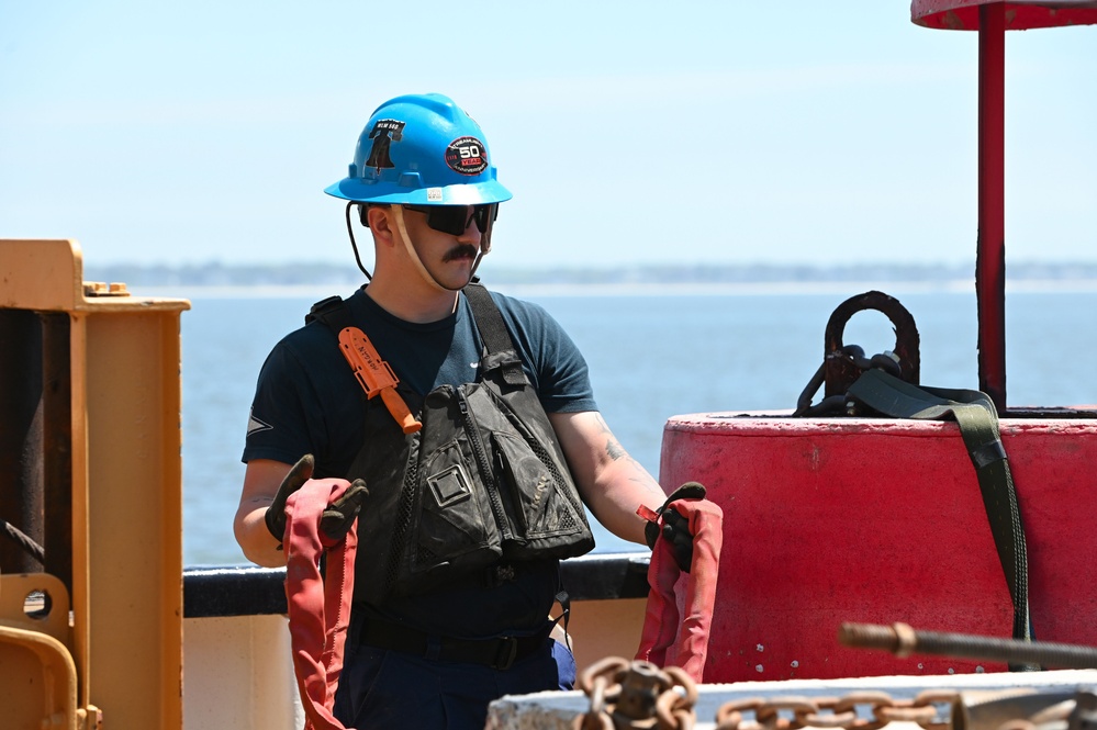 USCGC William Tate buoy evolution