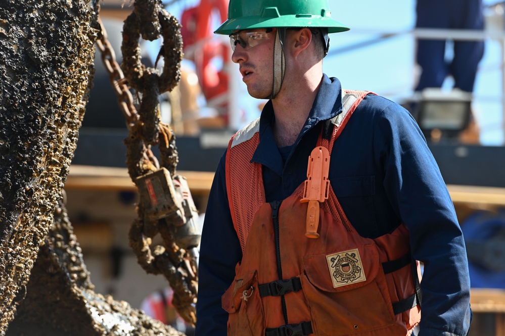 USCGC William Tate buoy evolution