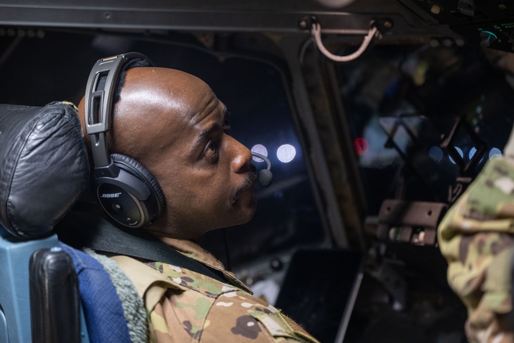 C-17 Globemaster III provides supplies to the USCENTCOM area of responsibility C-17 Globemaster III provides supplies to the USCENTCOM area of responsibility